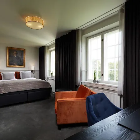 Gl. Avernaes Sinatur & Konference 3* Ebberup