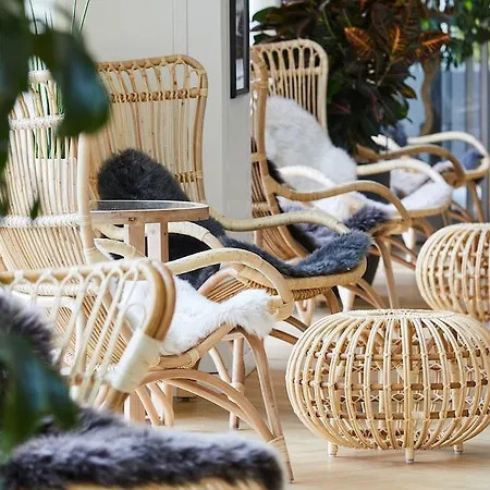 Gl. Avernaes Sinatur & Konference