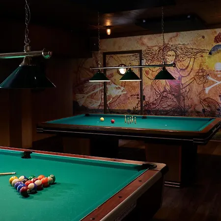 Gl. Avernaes Sinatur & Konference