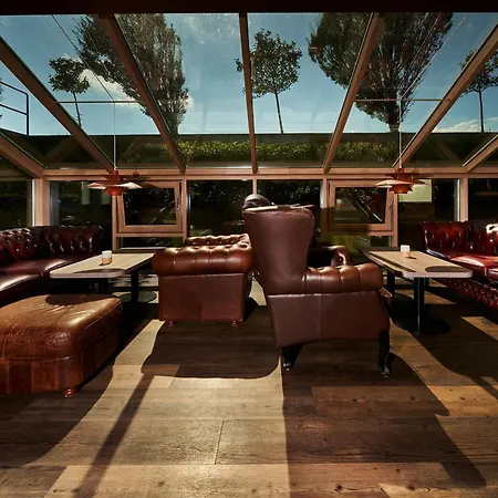 Hotell Gl. Avernaes Sinatur & Konference