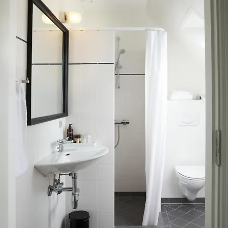 Gl. Avernaes Sinatur & Konference