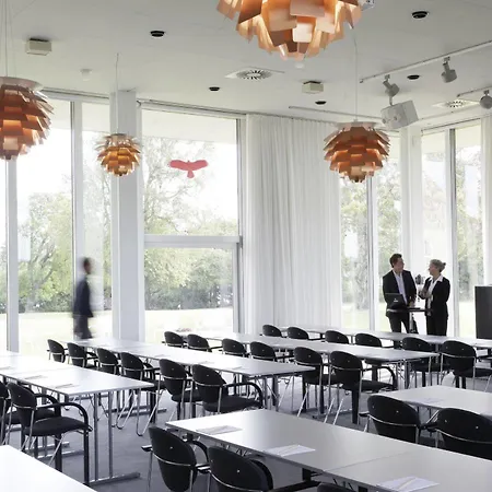 Hotel Gl. Avernaes Sinatur & Konference Ebberup