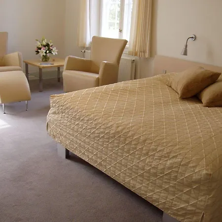 Gl. Avernaes Sinatur & Konference