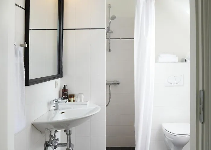 Gl. Avernaes Sinatur & Konference