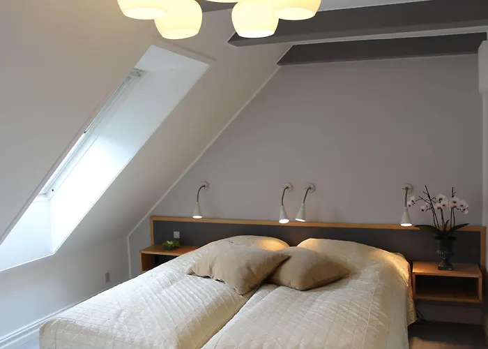 Gl. Avernaes Sinatur & Konference